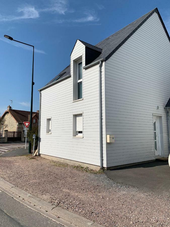 Maison récente à 200m de la plage Bernières-sur-Mer Exterior foto